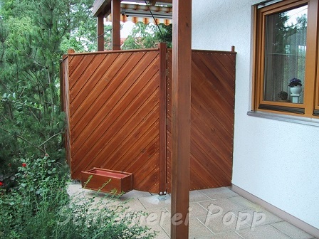 Sichtschutz für Terrasse aus Holz