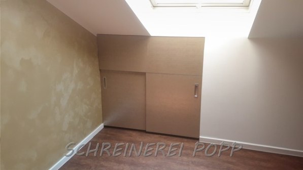 Dachnischenschrank - Schränke Dachnischenschrank - Schränke