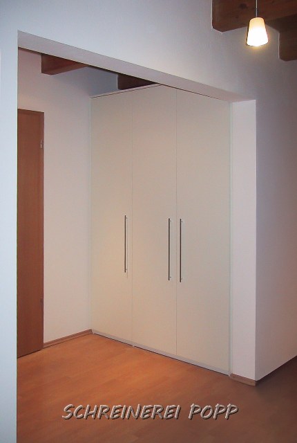 Einbauschrank Eingangsbereich rechts Einbauschrank Eingangsbereich rechts