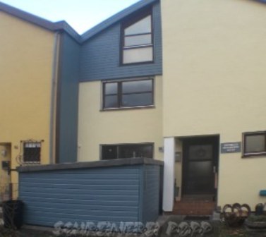 Fassadenelemente + Fahrradschuppen - Außenbau Fassadenelemente + Fahrradschuppen - Außenbau