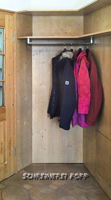 Garderobe ums Eck Garderobe ums Eck