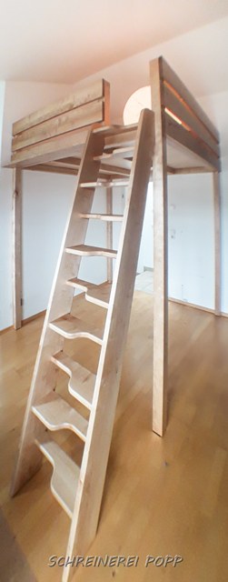 Raumspartreppe für Hochbett Birke massiv Raumspartreppe für Hochbett Birke massiv