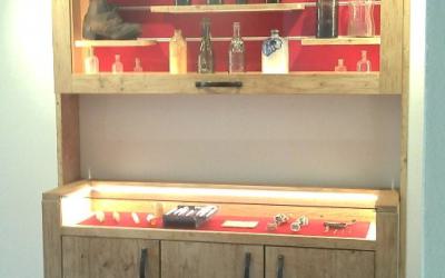 Vitrine aus Altholz Fichte 1
