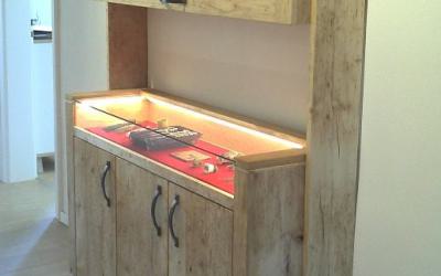 Vitrine aus Altholz Fichte 2