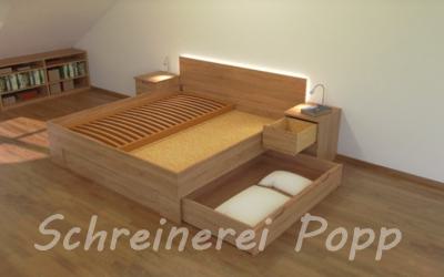 Zeichnung Bett Buche mit Beleuchtung und Nachtkästchen 2