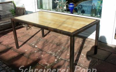 Terrassentisch