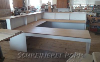Empfangstresen in der Fertigung